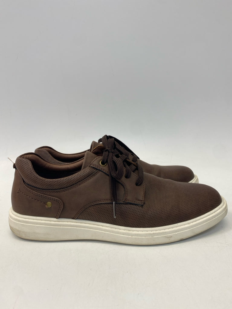 Size 10 Brown Lace-Up Men&