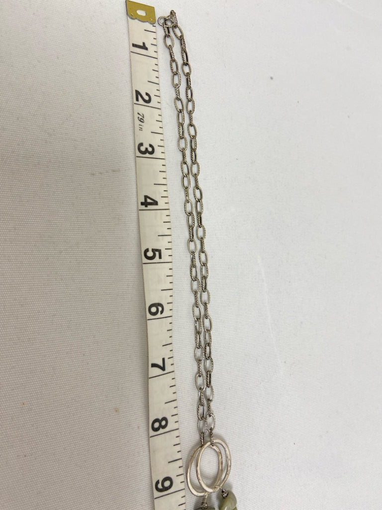 Silver Color Green/Pink Circles Necklace