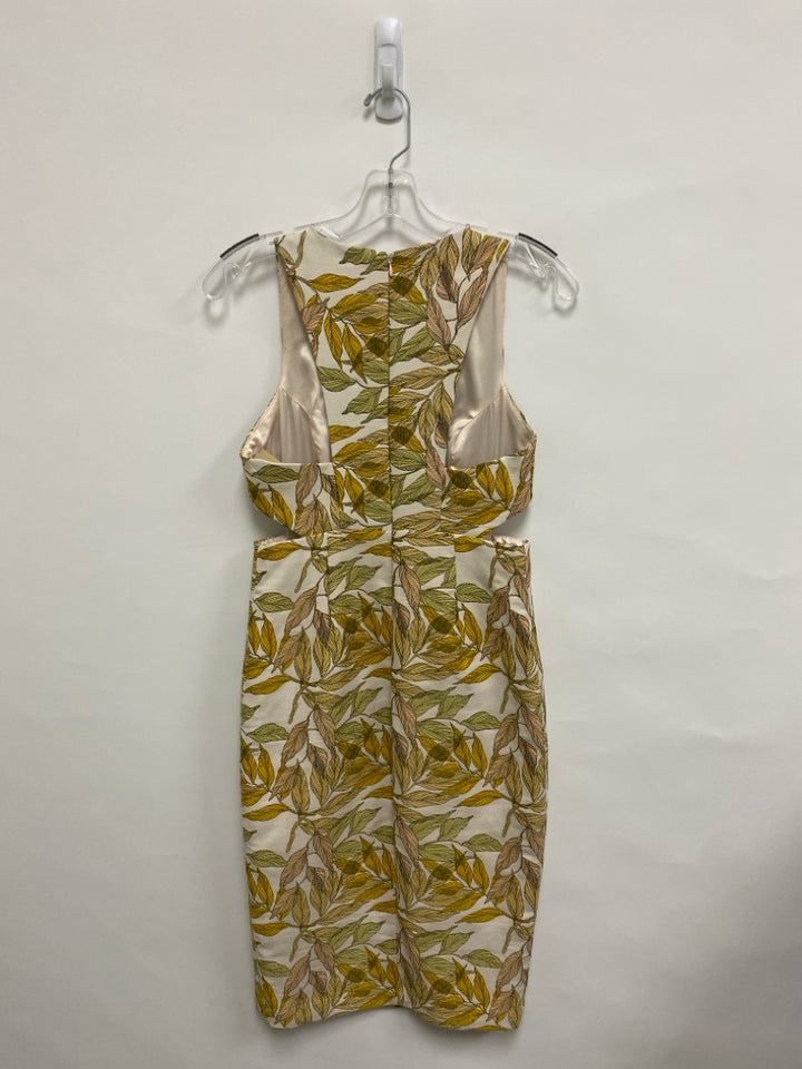 Gianni Bini Size S Cream Yellow/Green Leaves Sleeveless Ladies Dress