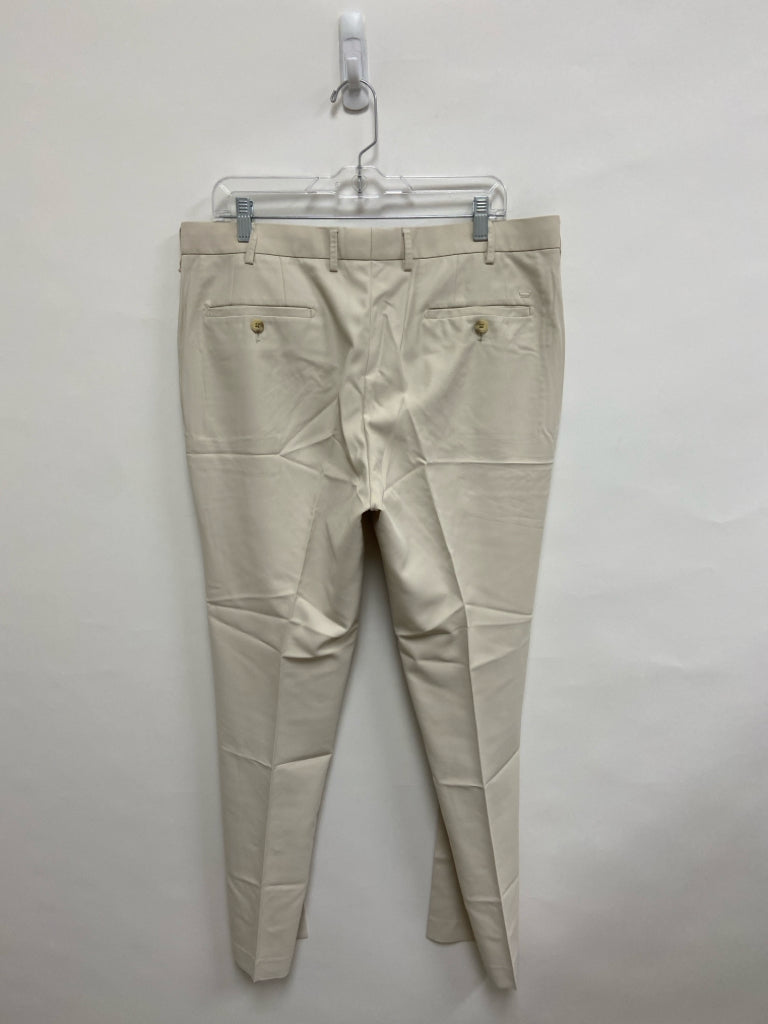 Peter Millar Size 36 Beige Men&