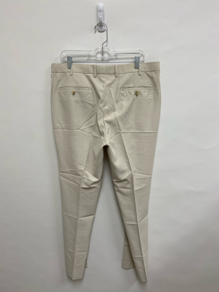Peter Millar Size 36 Beige Men&