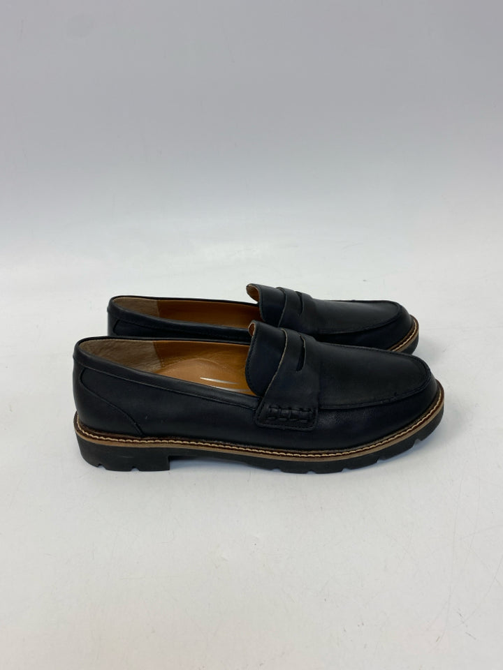aetrex  Size 8.5 Black Flats