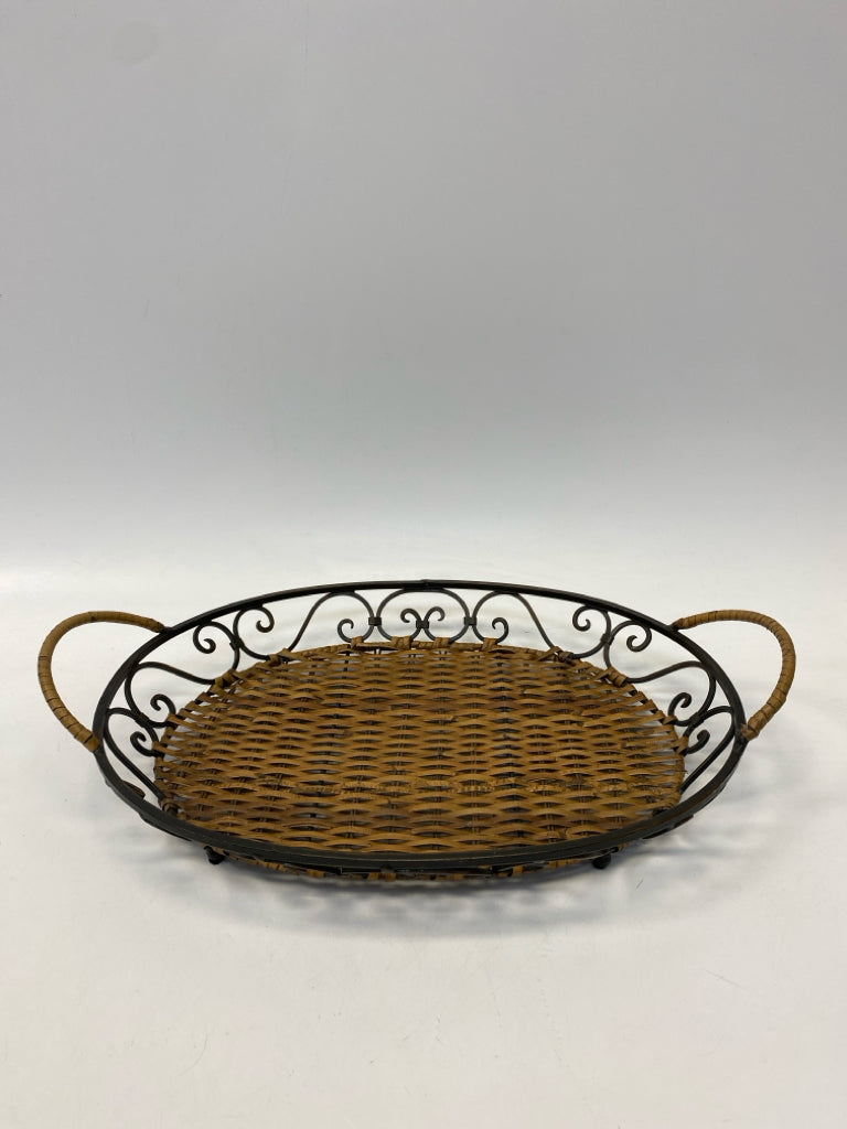 Brown Natural Wicker/Metal Tray