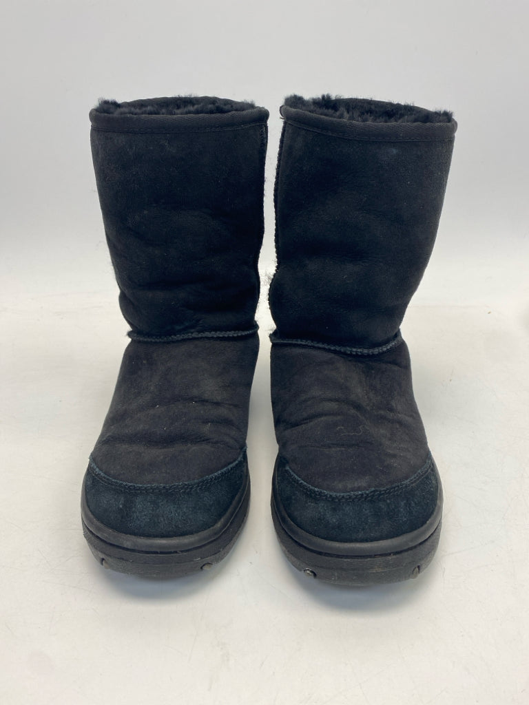 UGG US Shoe Size 8 Black Suede Boots