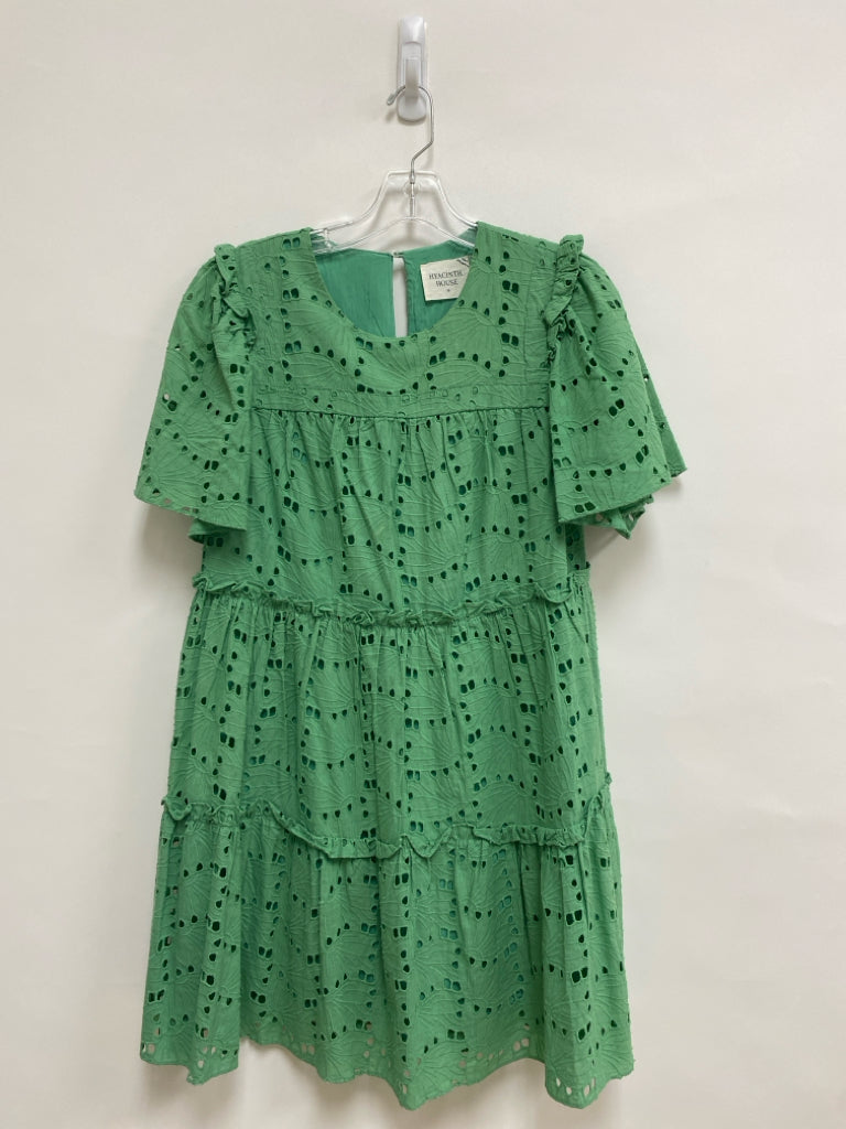 Size XS Green Eyelet Ladies Dress