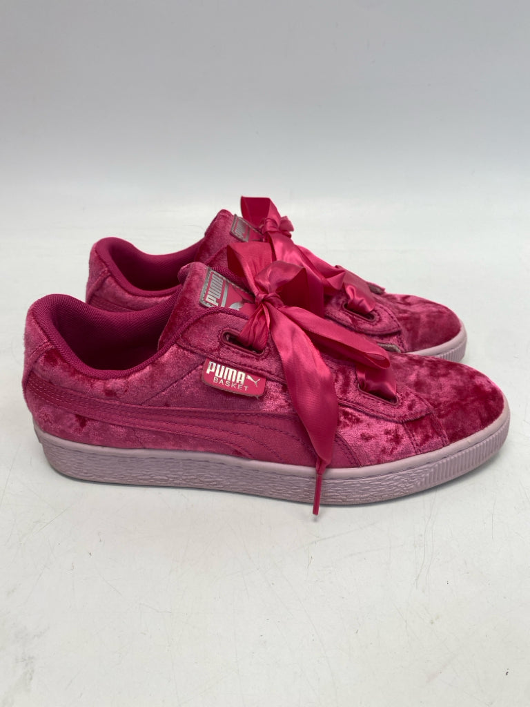 Puma US Shoe Size 7 Hot Pink Lace-up Sneakers