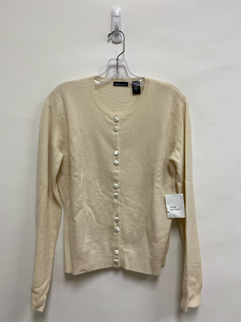Size M Cream Cardigan Cashmere Ladies Sweater