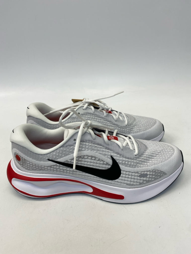 NWT Nike Size 13 White Gray Lace-Up Men&