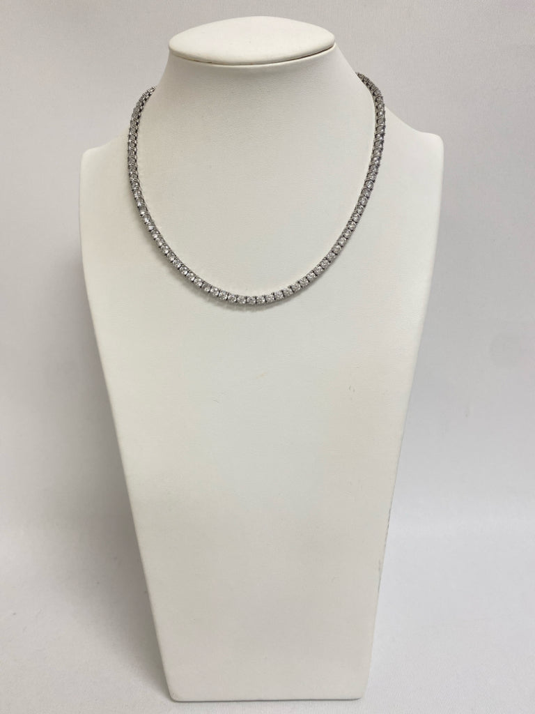NEW/BOX Silver Clear Jeweled Necklace