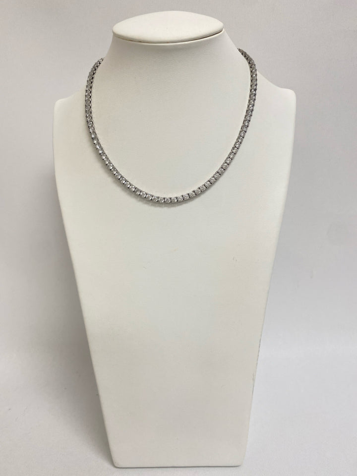 NEW/BOX Silver Clear Jeweled Necklace