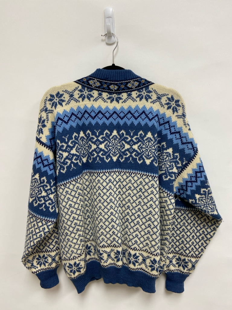 Nordstrikk Size M Cream Blue Zig Zag Wool Ladies Sweater