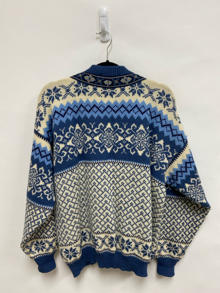 Nordstrikk Size M Cream Blue Zig Zag Wool Ladies Sweater