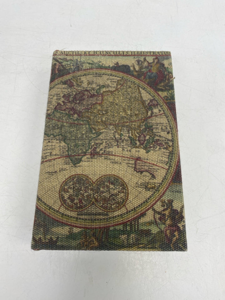 Tan Green/Multi Maps Box