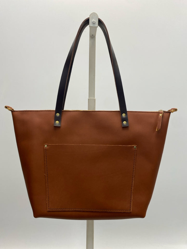 Portland Leather Goods Classic Large Zip Tote