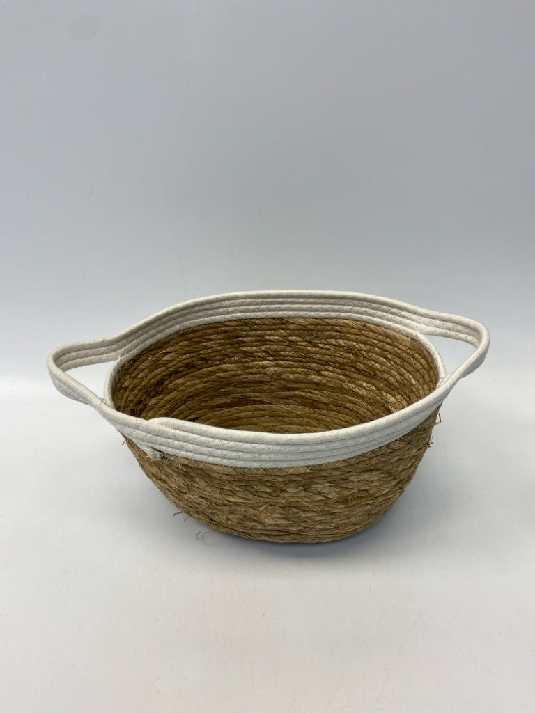 Natural White Basket