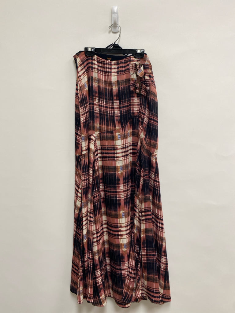 Free People Size 6 Dusty Rose Cream/Black Plaid Maxi Ladies Skirt