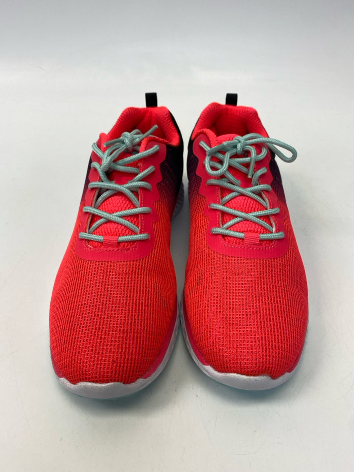 NWOT Fila  Size 7 Coral Black Lace-up Sneakers
