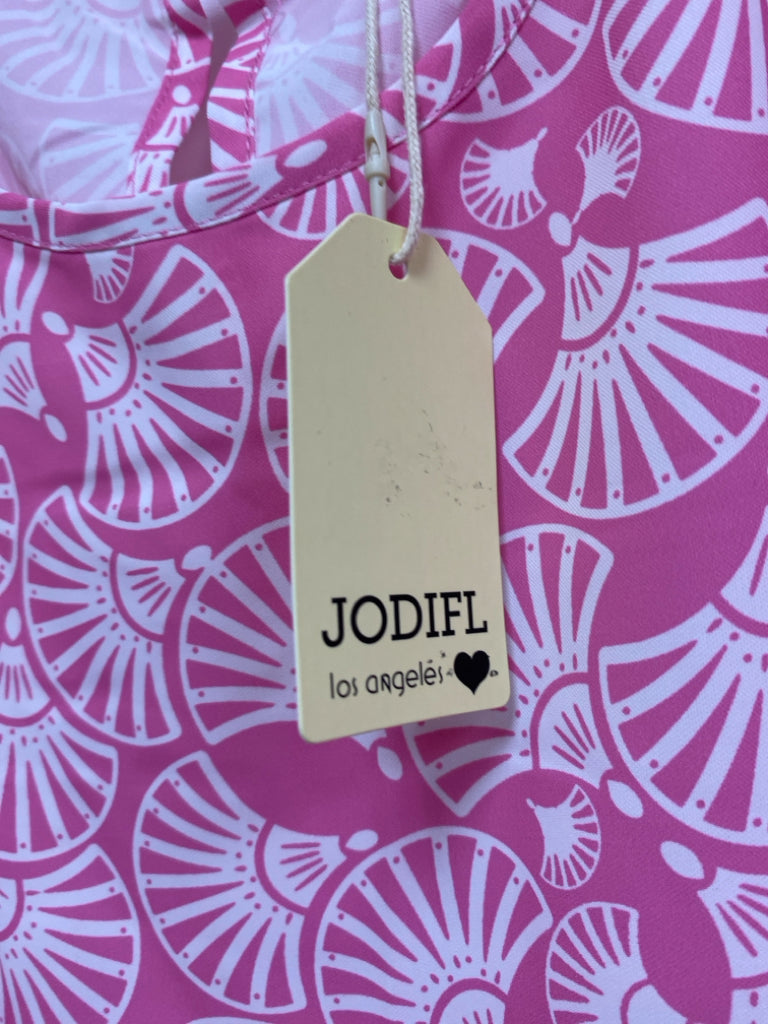NWT Jodifl Size M Pink White Fan Puff Sleeve Ladies Top