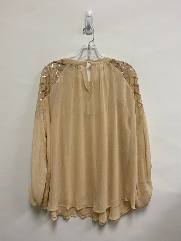 NWT Hayden Size M Peach Brown Sequins Ladies Top