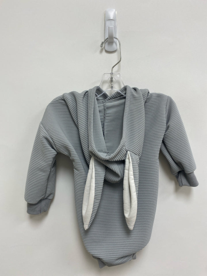 SIZE 3M Gray Ribbed Hooded Boy&