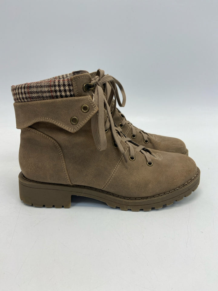 JellyPop  Size 9 Brown Lace-up Boots