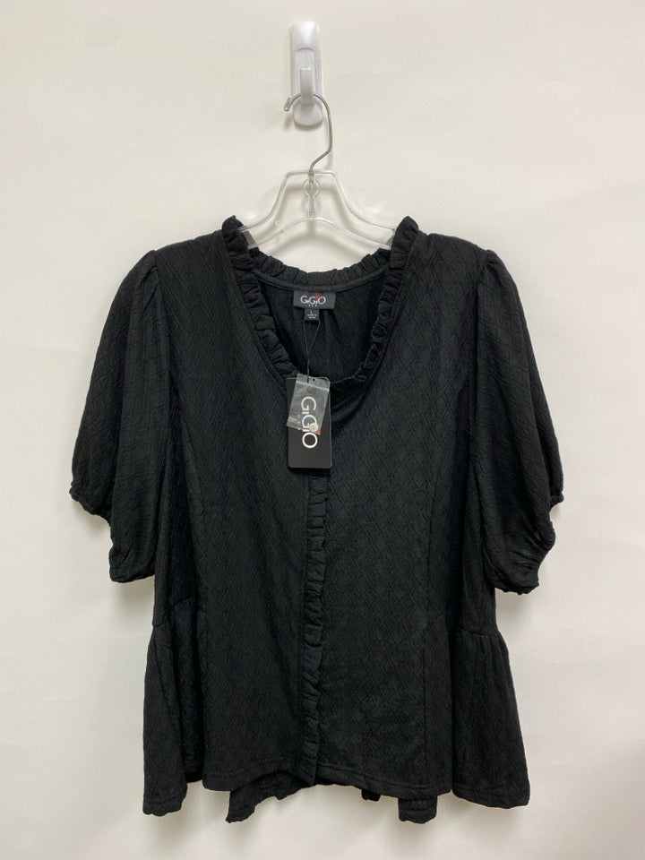NWT GiGiO Size L Black Texture Puff Sleeve Ladies Top