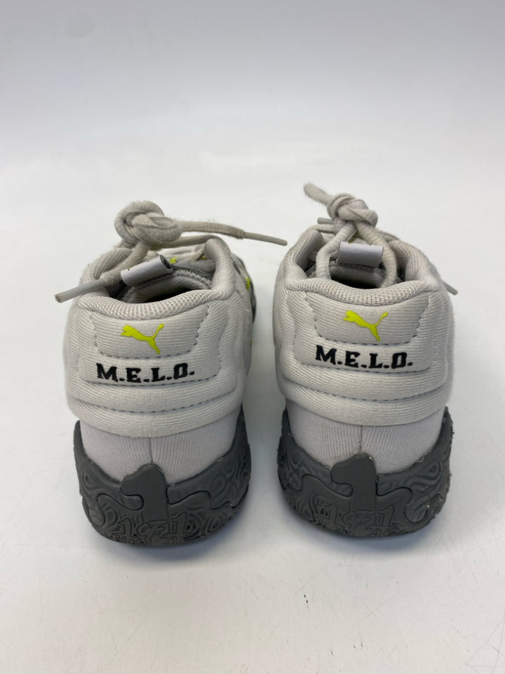 Puma SIZE 2 Gray Lime Green Lace-Up Boy&