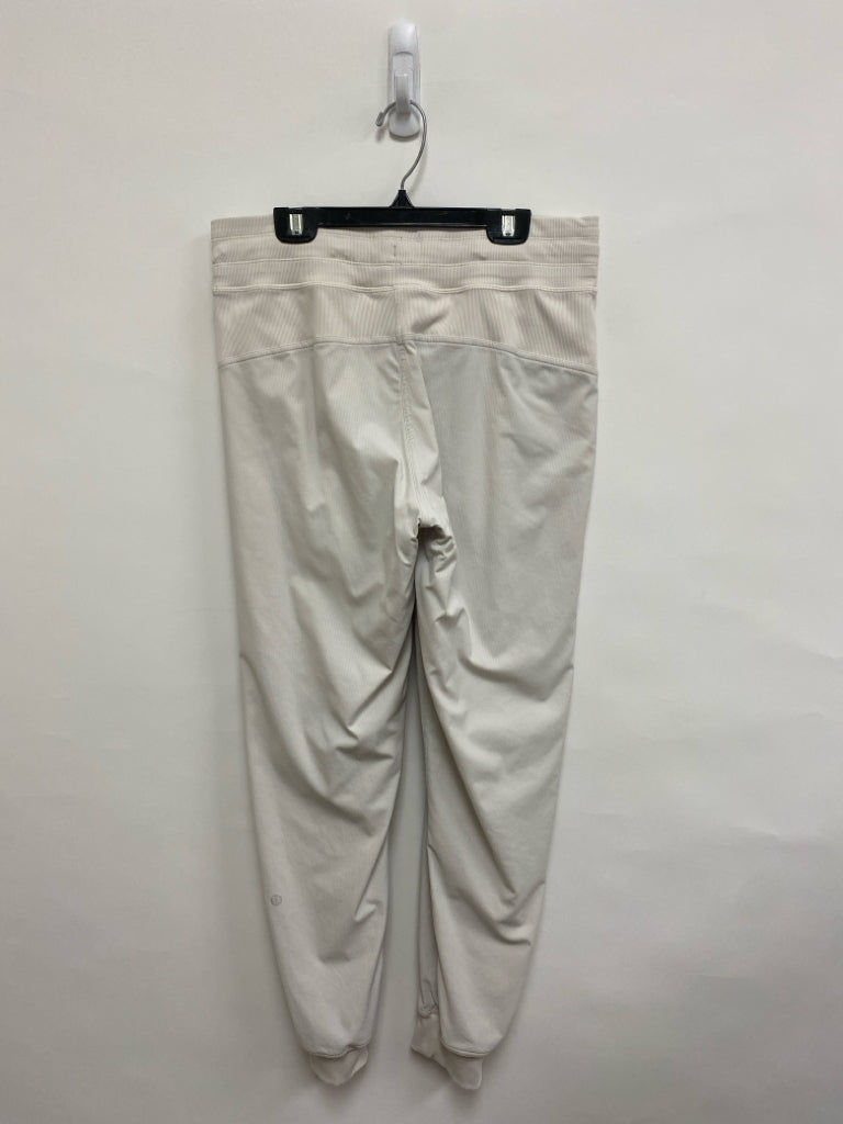 Lululemon Size 8 Cream Athletic Pants