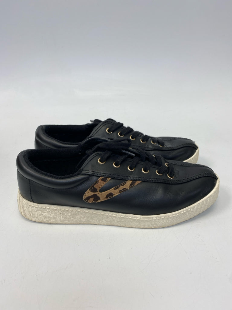Tretorn  Size 7 Black Lace-up Sneakers