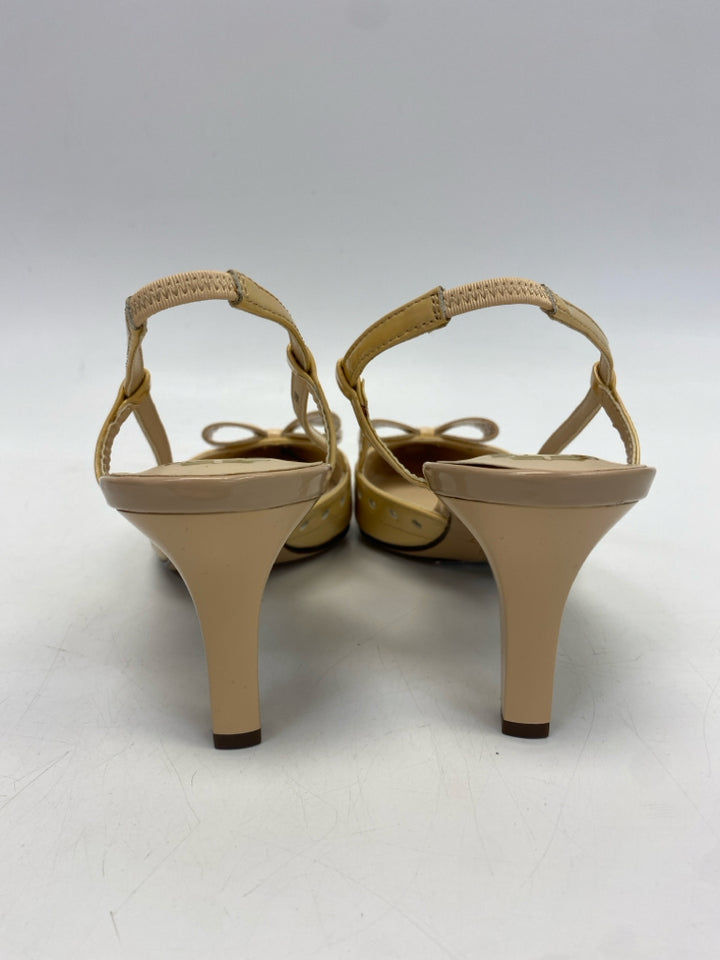 Monet  Size 9 Beige Patent Heels