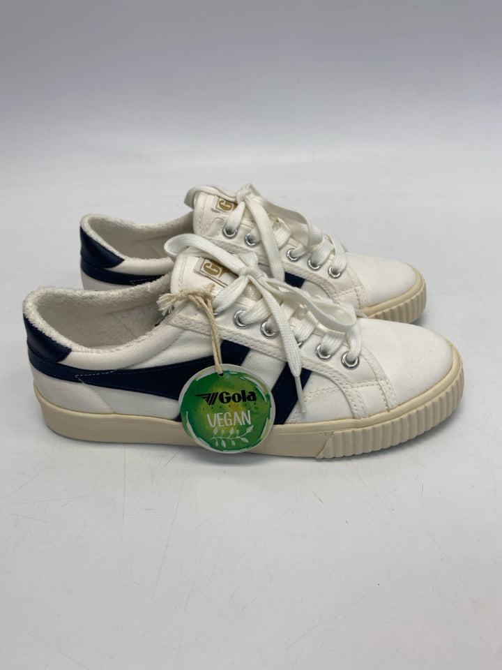 NWT Gola  Size 6 White Navy Lace-up Sneakers