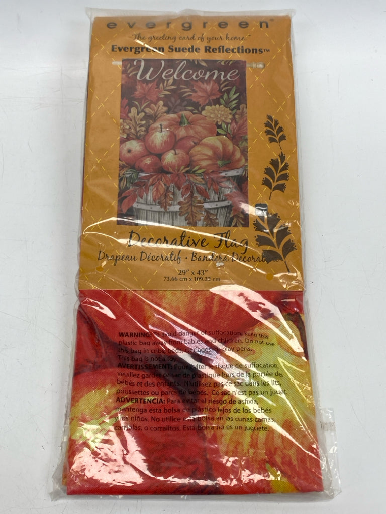 NEW/PKG Evergreen Orange Multi Color Pumpkin Fall