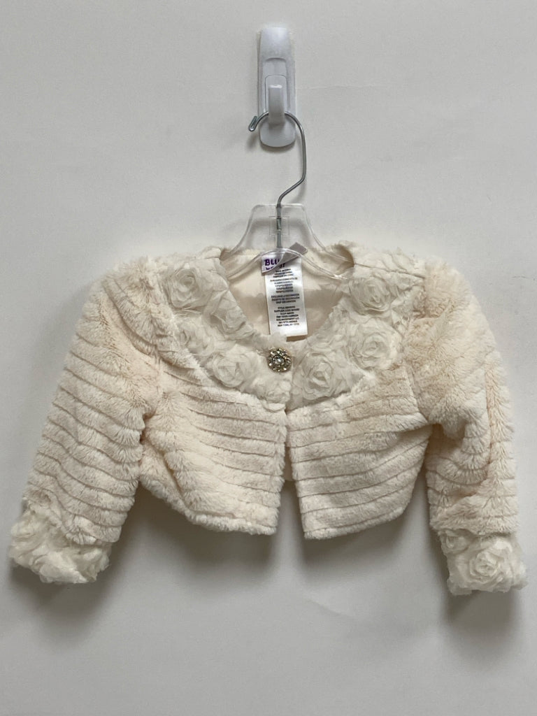 SIZE 3T Cream Cropped Faux Fur Girl&