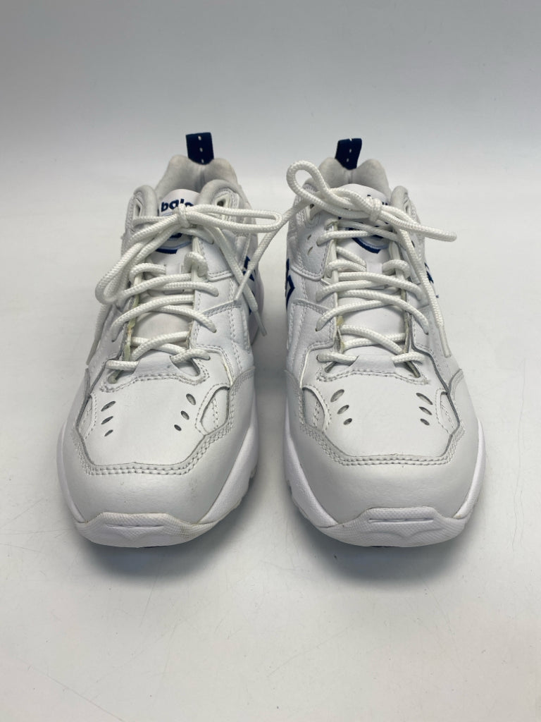 New Balance Size 9 White Navy Lace-Up Men&