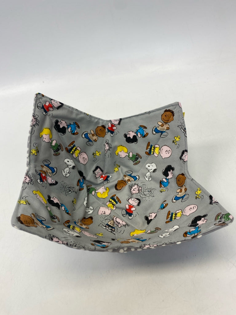Gray Multi Color Peanuts/Charlie Brown Misc. Kitchen