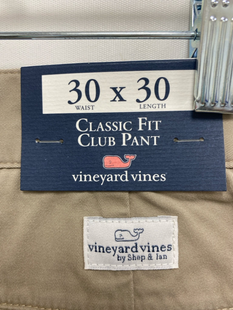 NWT Vineyard Vines Size 30 Khaki Men&