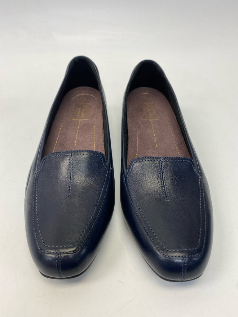 NWOT Clarks  Size 9.5 Navy Flats
