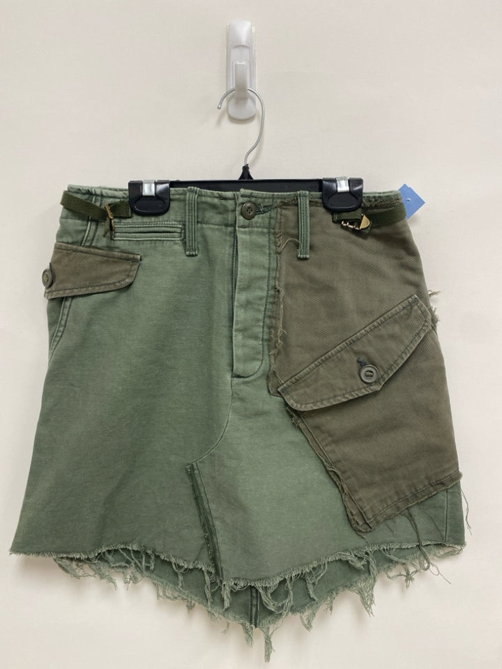MOTHER Size 26 Olive Green Cargo Ladies Skirt