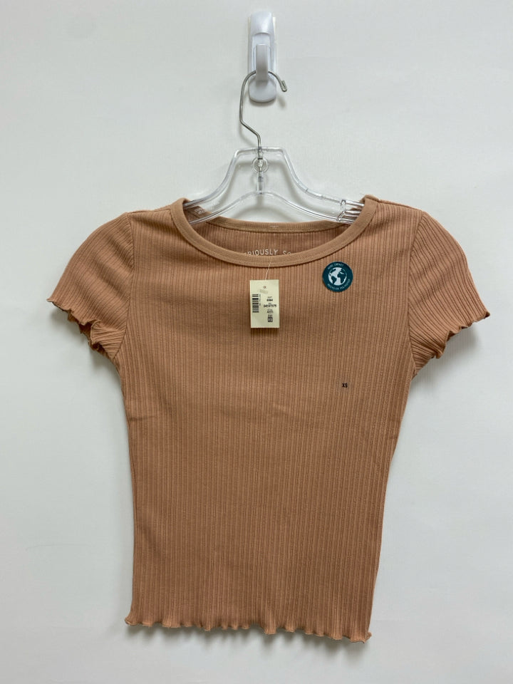 NWT Aeropostale Size XS Tan Ribbed Ladies Top