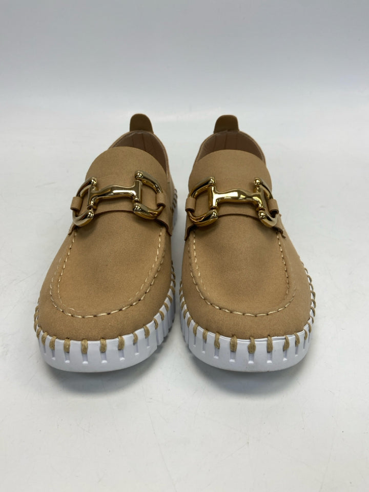 Ilse Jacobsen Hornbaek EU Shoe Size 37 Cream Flats