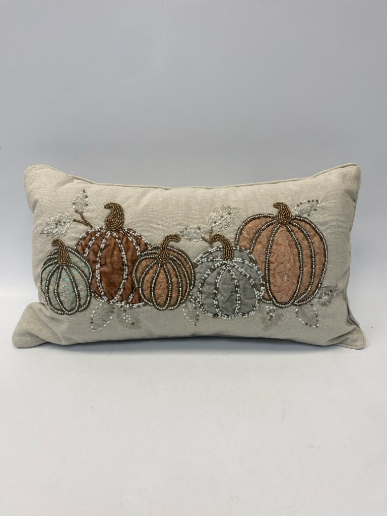 Natural Peach/Gray Beaded Fall