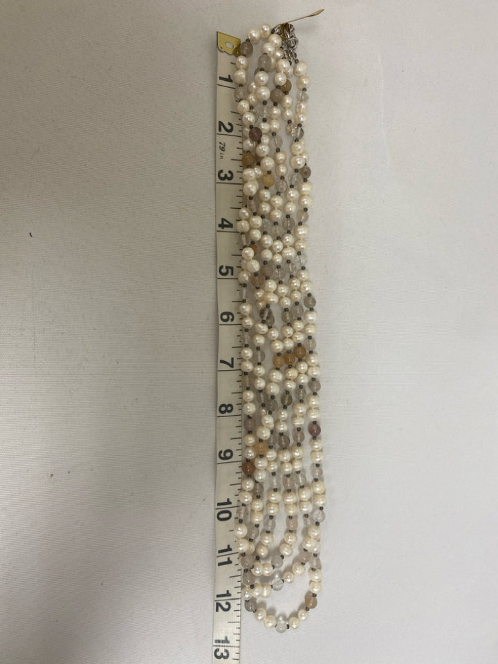 NWT Pearl Gray/Brown Stones Necklace