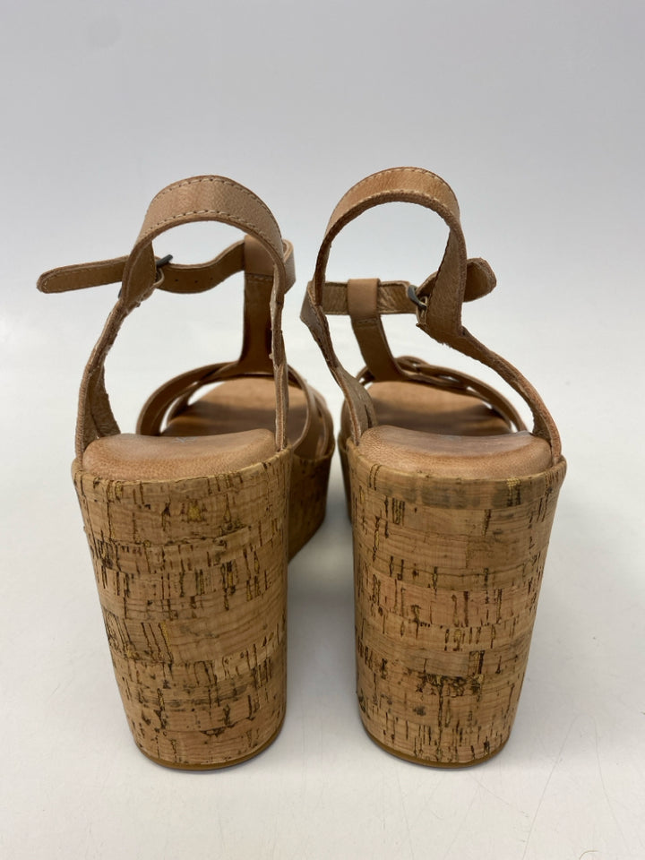 NWOT Antelope  Size 39 Natural Cork Sandals