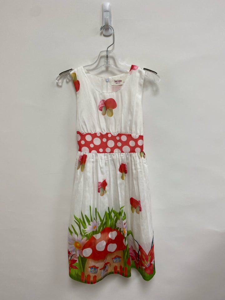 SIZE 8 White Red Mushroom(s) Sleeveless Girl&