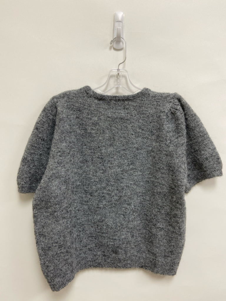 LILI SIDONIO Size L Gray Silver Sequins Short Sleeve Ladies Sweater