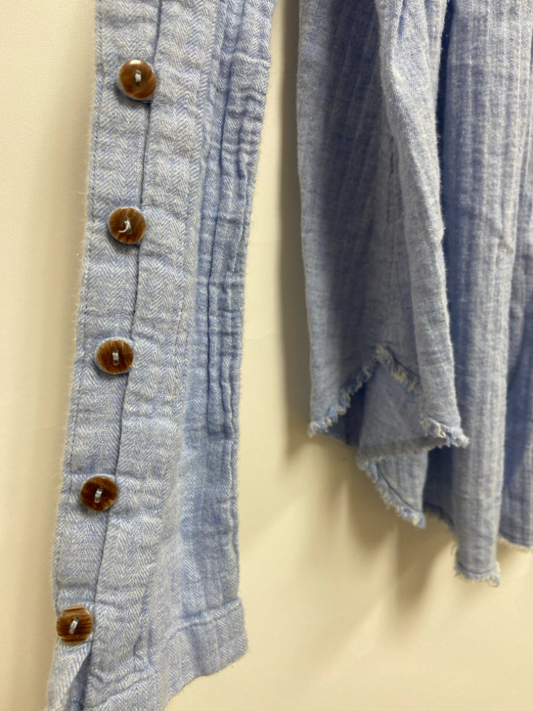 We The Free Size S Light Blue Quarter Button Gauze Ladies Top