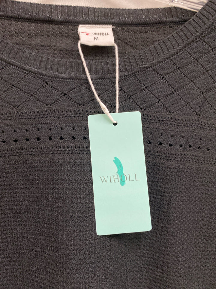 NWT Size M Black Texture Ladies Sweater