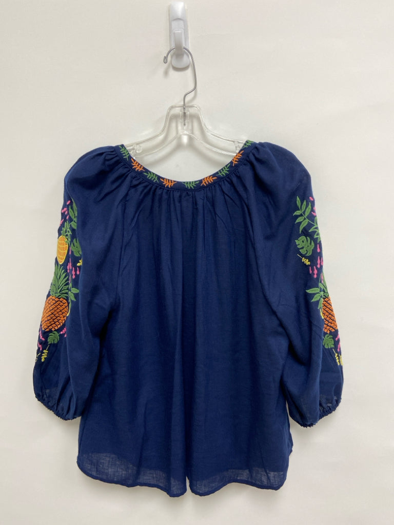 NWT Crown &amp; Ivy Size LP Navy Orange/Green Leaves Petite Top