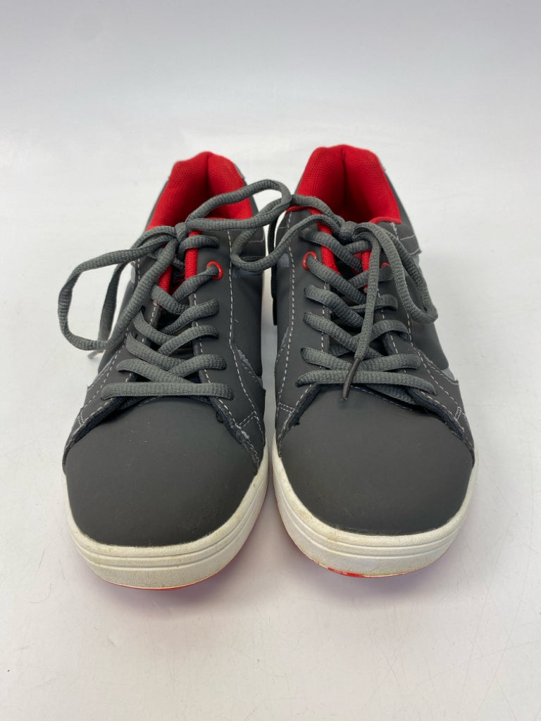 NWOT SIZE 6 Gray Lace-Up Boy&