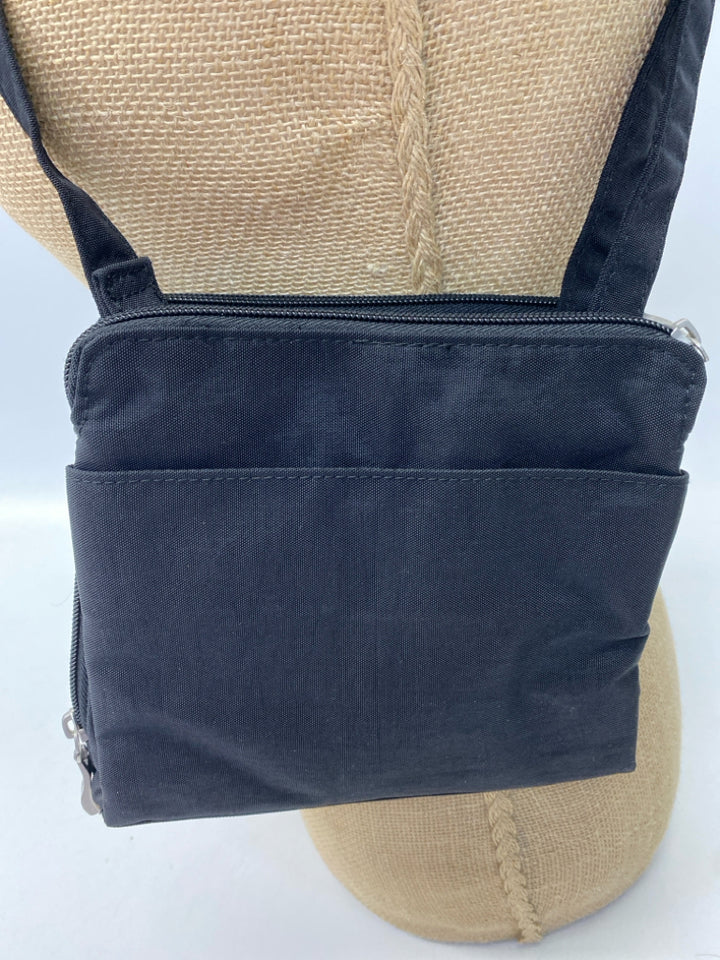 Baggallini Black Nylon Crossbody